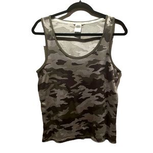Lucky Brand Women’s Camouflage Green Soft Loungewear Tank Top Size Medium